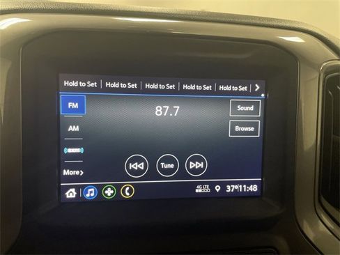 Used 2022 Chevrolet Silverado 2500 Custom w/ Custom Value Package image 16