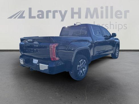 Used 2024 Toyota Tundra 1794 Edition image 8