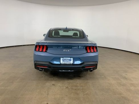 Used 2025 Ford Mustang GT Premium image 10