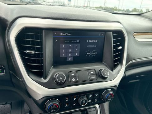 Used 2022 GMC Acadia SLE w/ Driver Convenience Package image 16