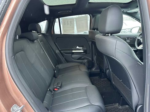 Used 2024 Mercedes-Benz GLA 250 GLA 250 image 12