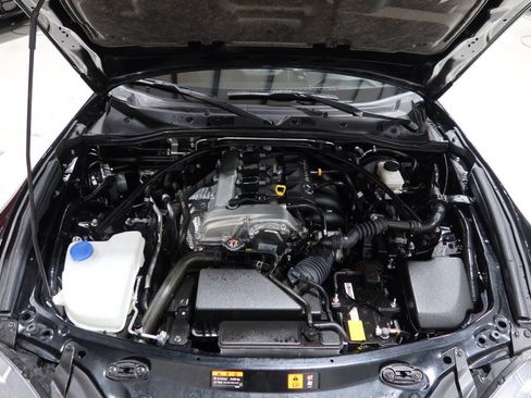 Used 2025 MAZDA MX-5 Miata RF Club RWD image 9