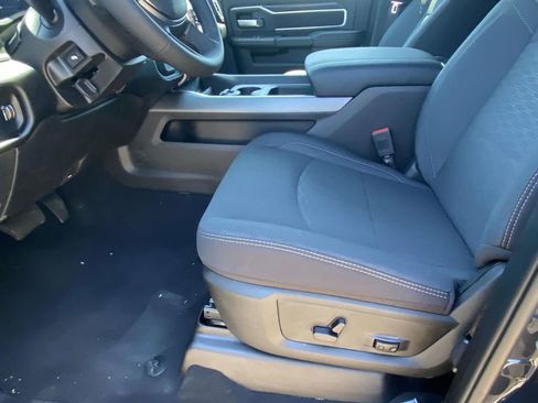 New 2026 RAM 2500 Big Horn AWD/4WD image 14