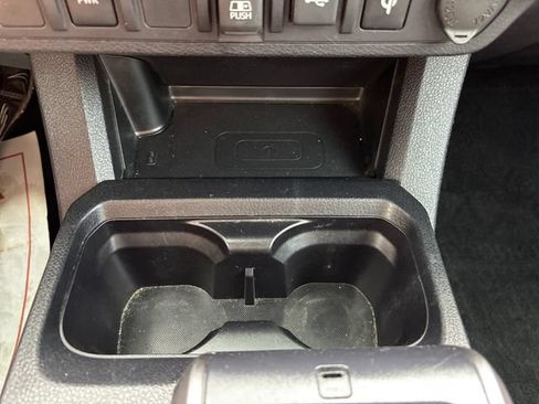 Used 2023 Toyota Tacoma TRD Off-Road AWD/4WD image 17