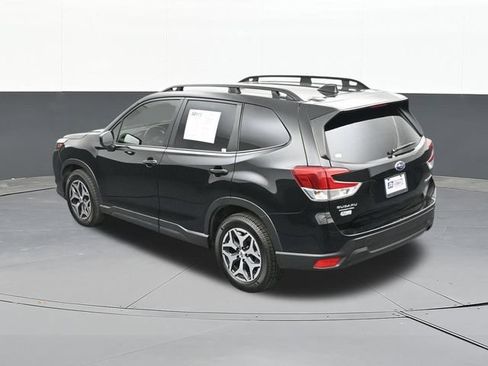 Used 2023 Subaru Forester Premium AWD/4WD image 60