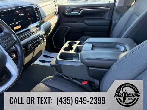 Used 2023 GMC Sierra 1500 SLE AWD/4WD image 26