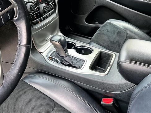 Used 2018 Jeep Grand Cherokee Altitude AWD/4WD image 17