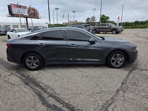 Used 2021 Kia K5 LXS FWD image 4
