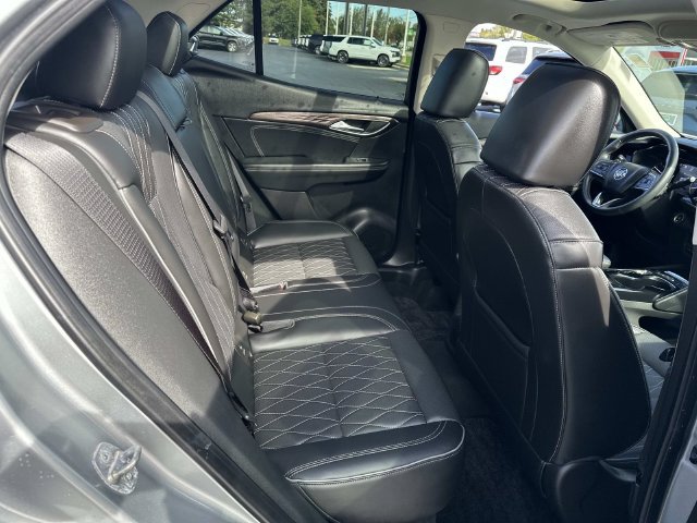 Certified 2023 Buick Envision Avenir AWD/4WD image 27