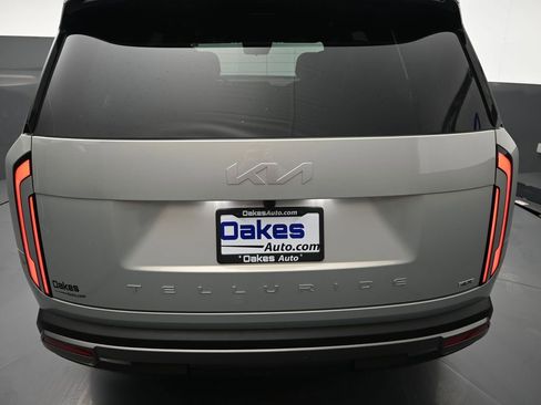 New 2027 Kia Telluride S image 36