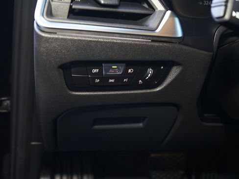 Used 2021 BMW 330i Sedan w/ Convenience Package image 26