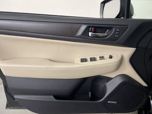 Used 2016 Subaru Legacy 2.5i Limited image 10