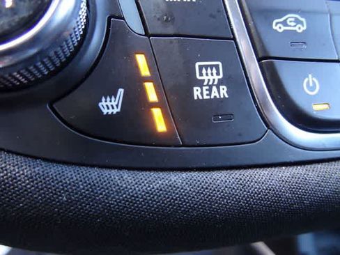 Used 2024 Chevrolet Malibu LT FWD image 26