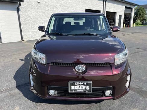 Used 2015 Scion xB image 7