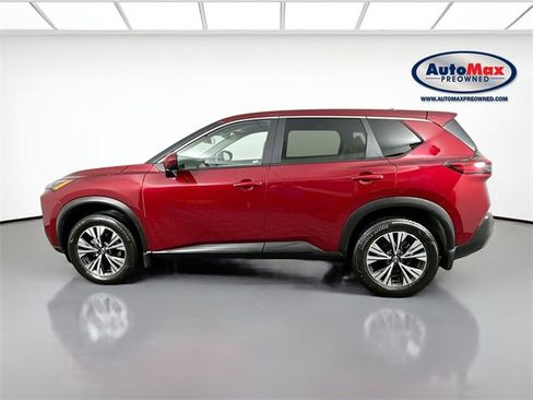 Used 2023 Nissan Rogue SV image 8