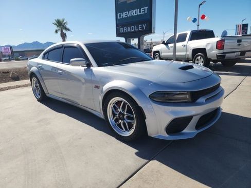 Used 2021 Dodge Charger Scat Pack RWD image 2