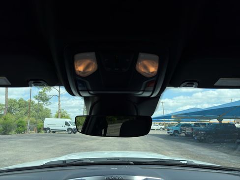 New 2026 RAM 2500 Lone Star AWD/4WD image 19