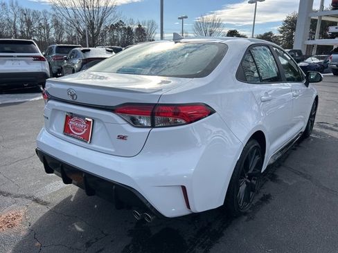 Used 2025 Toyota Corolla SE image 5