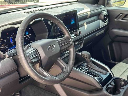 Certified 2024 Chevrolet Colorado Trail Boss w/ Advanced Trailering Package image 12