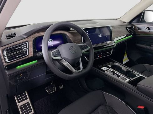 New 2026 Volkswagen Atlas SEL Premium R-Line image 9