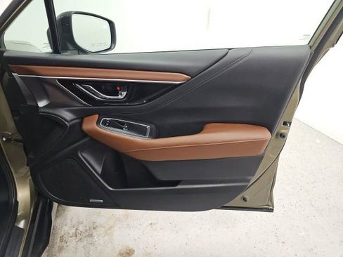 Used 2025 Subaru Outback Touring XT image 36