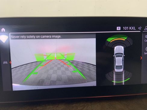 Used 2020 BMW 530i w/ Convenience Package image 12