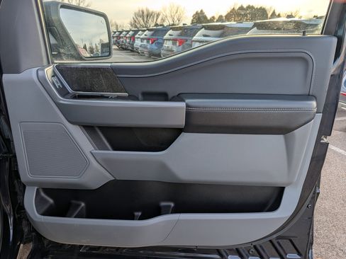 Used 2022 Ford F150 XLT w/ Equipment Group 302A High image 37