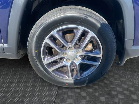 Used 2018 Jeep Compass Latitude w/ Popular Equipment Group image 38