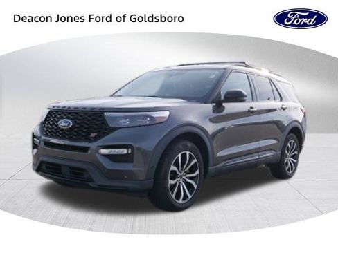 Used 2020 Ford Explorer ST w/ Premium Technology Package image 7