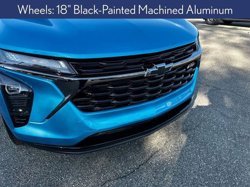 Used 2026 Chevrolet Trax RS image 12