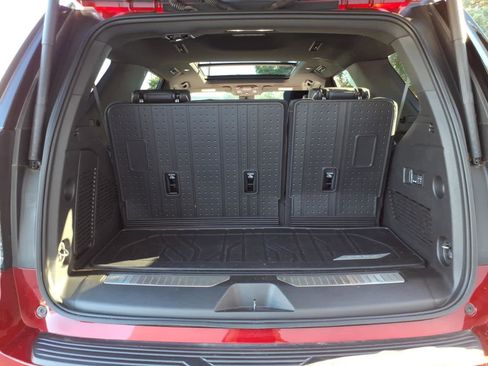 Certified 2025 Chevrolet Tahoe Premier image 31