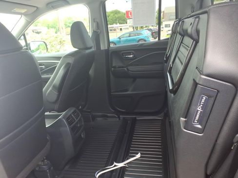 Used 2023 Honda Ridgeline RTL-E image 8