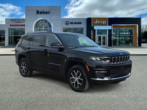 Used 2023 Jeep Grand Cherokee L Limited w/ Trailer Tow Group (B) AWD/4WD image 1