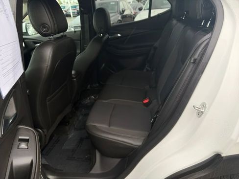 Used 2025 Buick Encore GX Preferred image 22
