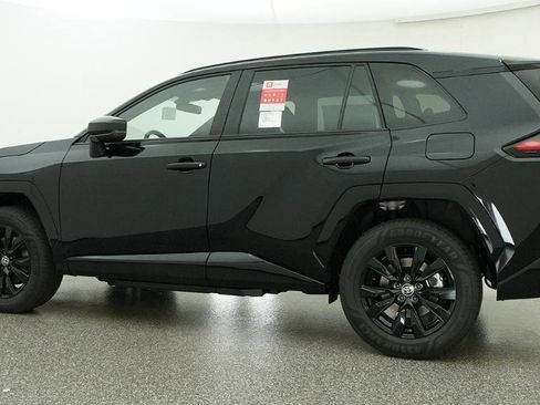 New 2026 Toyota RAV4 SE AWD/4WD image 3