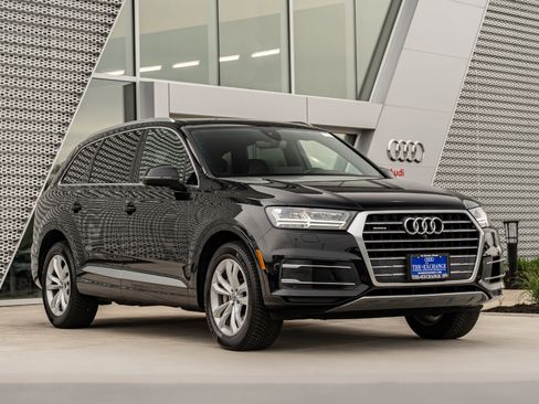 Used 2019 Audi Q7 2.0T Premium Plus w/ Premium Plus Package AWD/4WD image 1