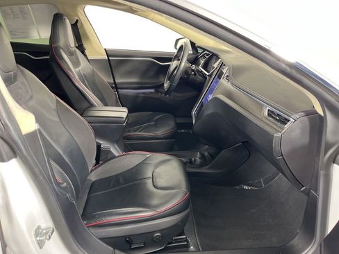 Used 2013 Tesla Model S Performance RWD image 8