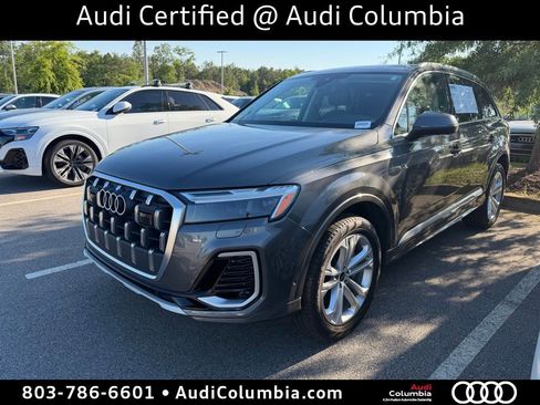 Used 2025 Audi Q7 3.0T Premium Plus AWD/4WD image 2
