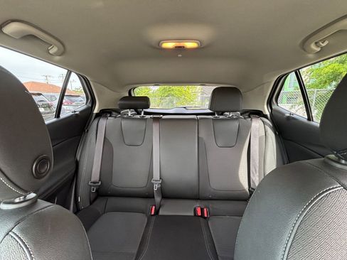 Used 2025 Buick Encore GX Preferred FWD image 37