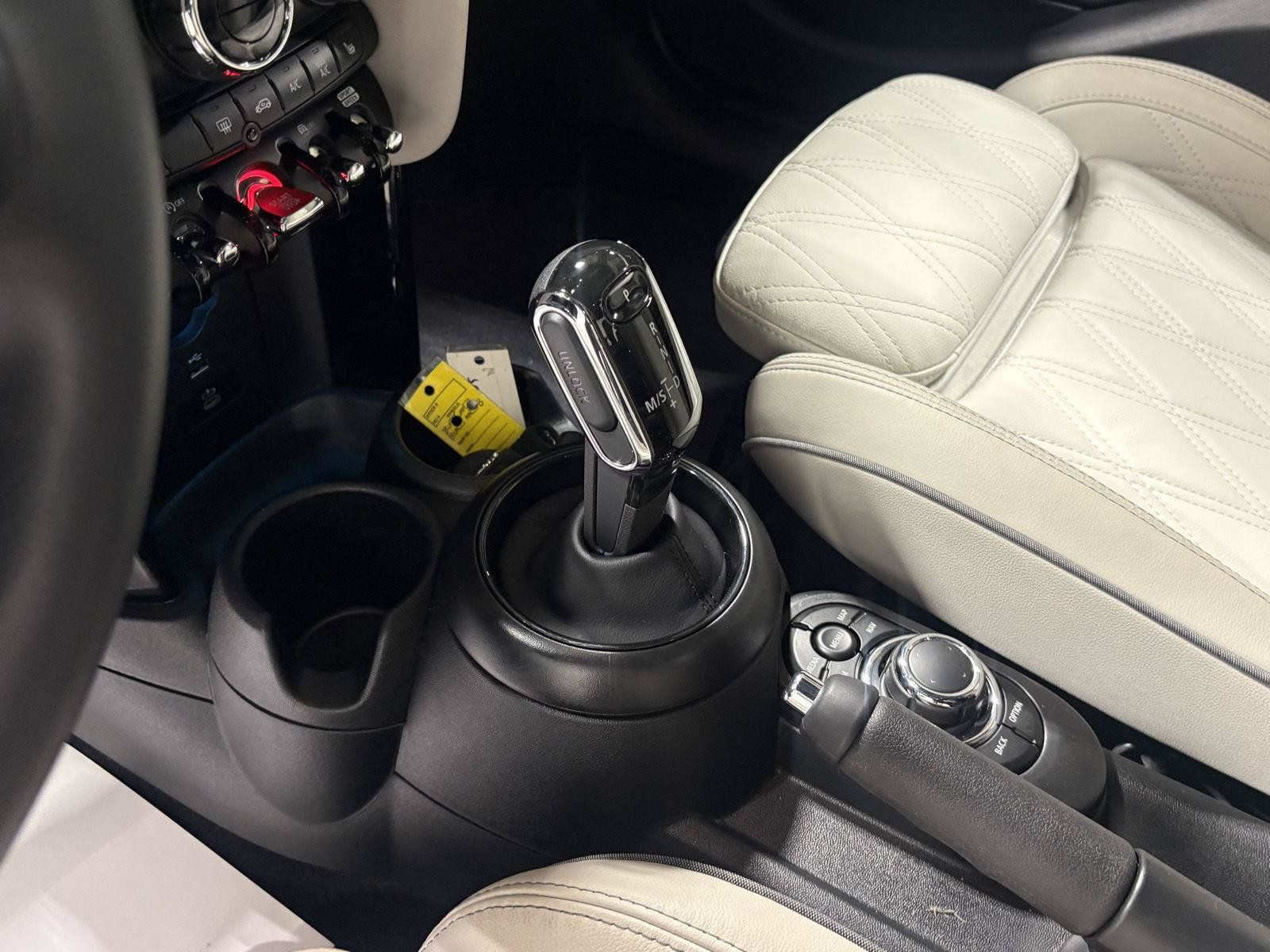 Used 2024 MINI Cooper S FWD image 5