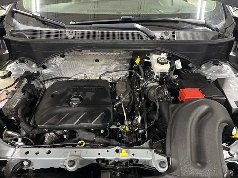Used 2023 Buick Encore GX Essence w/ Experience Buick Package AWD/4WD image 25