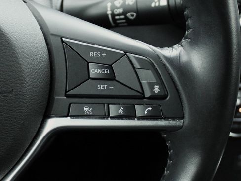 Certified 2020 Nissan Sentra SV image 31