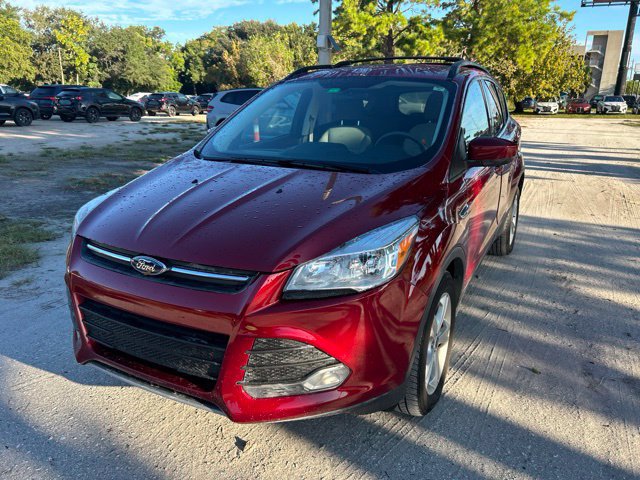 Used 2013 Ford Escape SE FWD image 2
