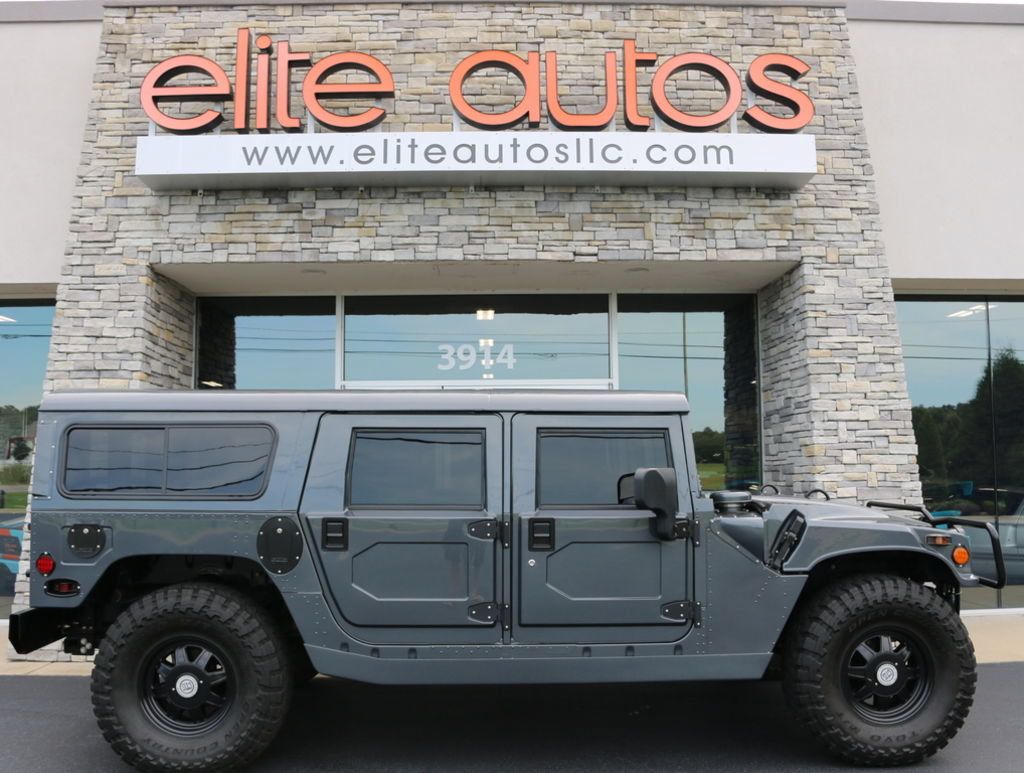 Used 2003 HUMMER H1 4-Door Wagon AWD/4WD image 2