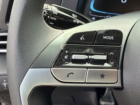 New 2026 Hyundai Elantra SE image 24