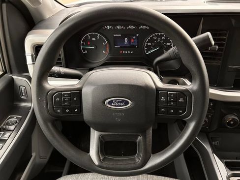 Used 2024 Ford F250 XLT w/ FX4 Off-Road Package image 12