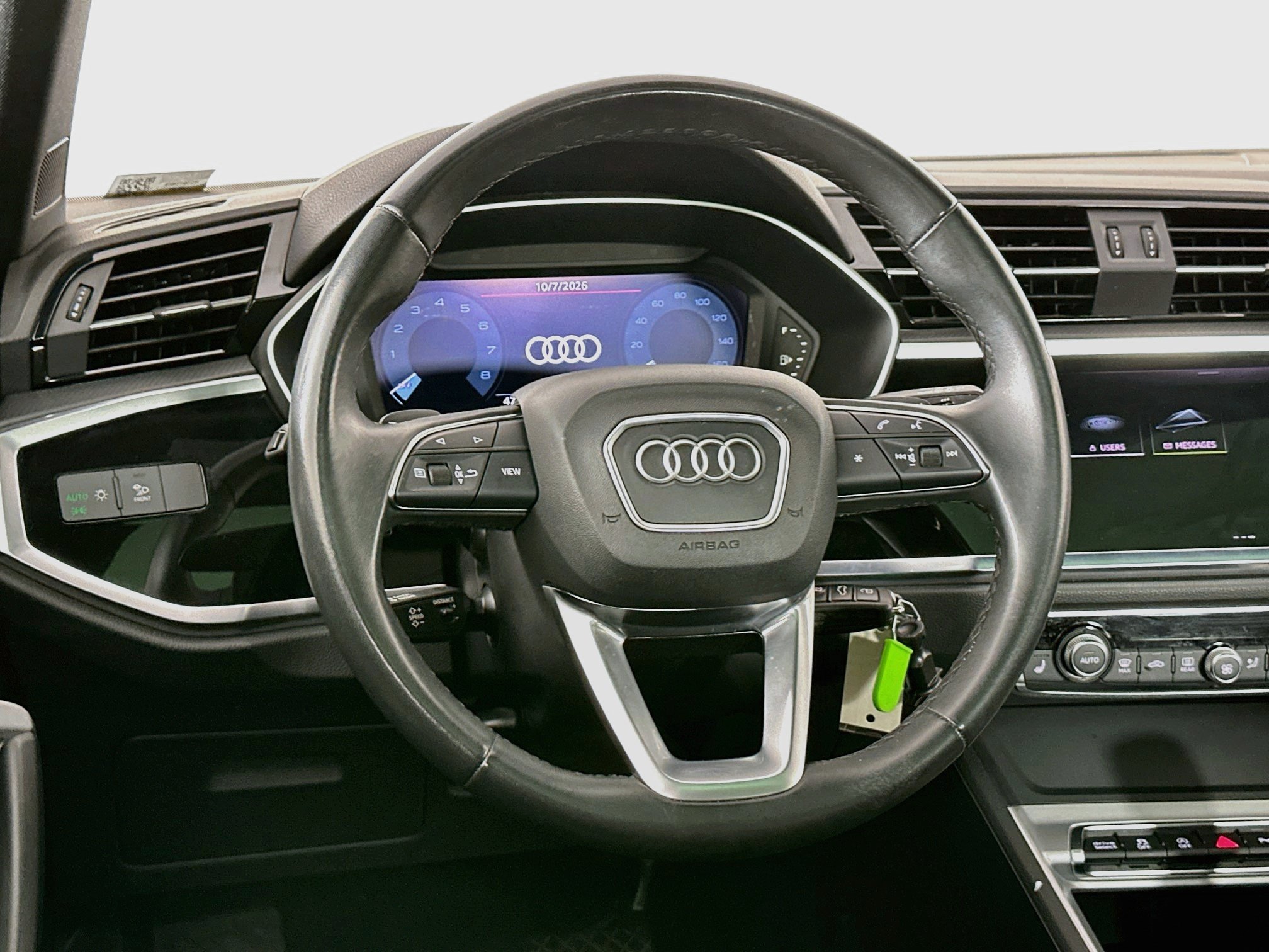 Used 2025 Audi Q3 2.0T Premium AWD/4WD image 17