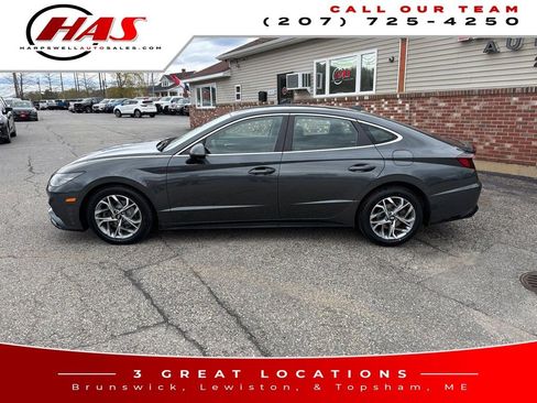 Used 2023 Hyundai Sonata SEL FWD image 2