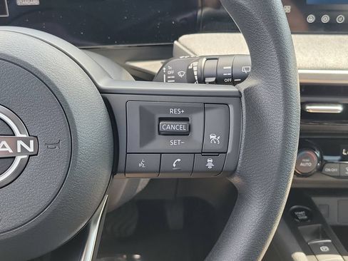 New 2026 Nissan Kicks SV w/ Interior Electronics Package FWD image 7