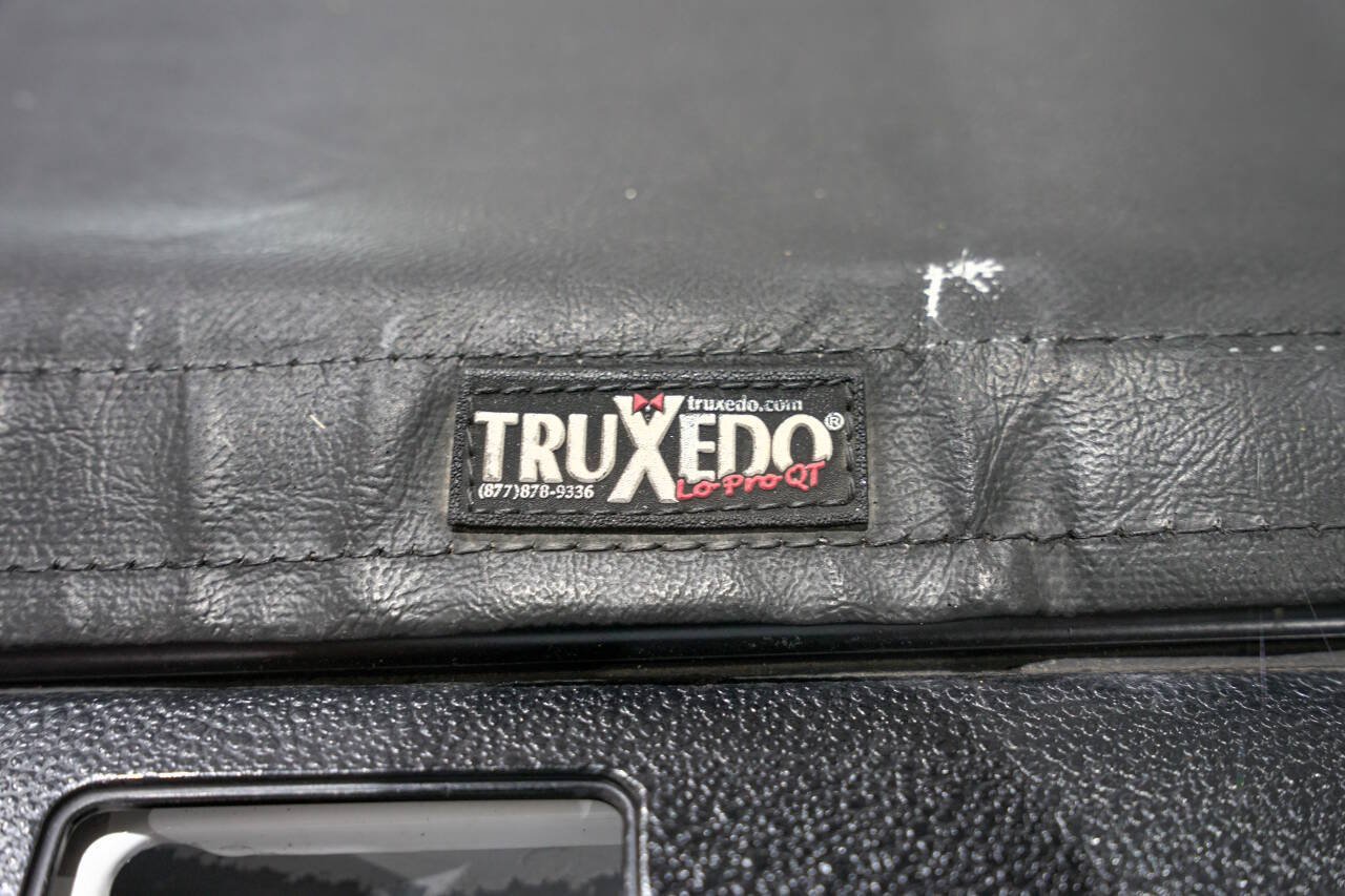 Used 2005 GMC Sierra 1500 SLT w/ Light Duty Power Package RWD image 23